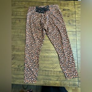 Fabletics powerhold high rise Capri size Large